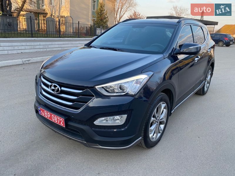 Внедорожник / Кроссовер Hyundai Santa FE 2013 в Киеве