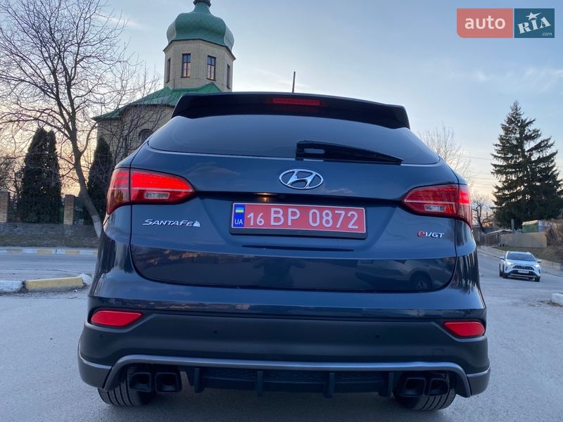 Внедорожник / Кроссовер Hyundai Santa FE 2013 в Киеве