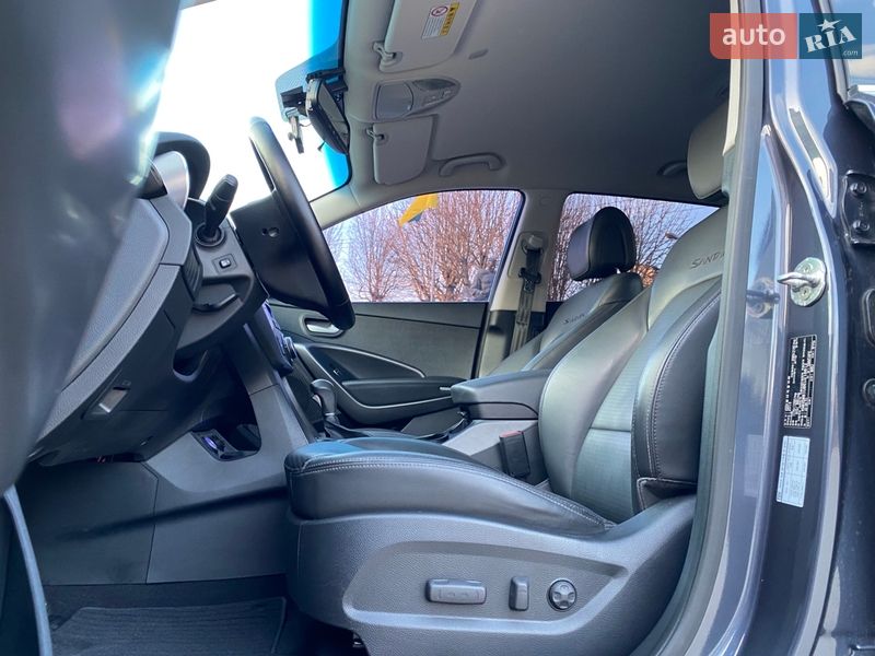 Внедорожник / Кроссовер Hyundai Santa FE 2013 в Киеве