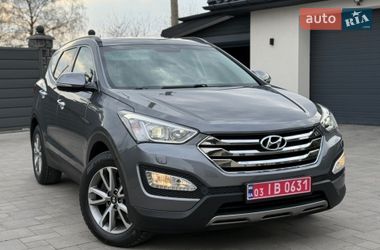 Позашляховик / Кросовер Hyundai Santa FE 2015 в Рівному
