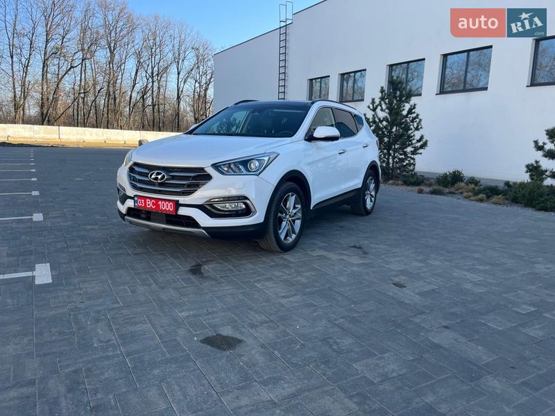 Внедорожник / Кроссовер Hyundai Santa FE 2016 в Луцке