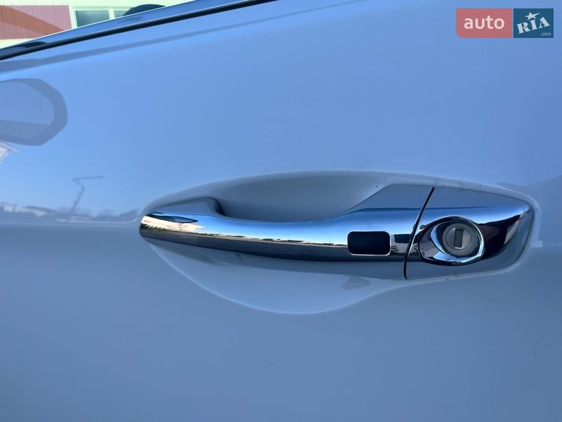 Внедорожник / Кроссовер Hyundai Santa FE 2016 в Луцке