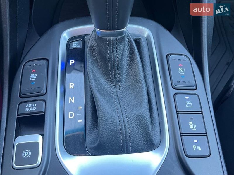 Внедорожник / Кроссовер Hyundai Santa FE 2016 в Луцке