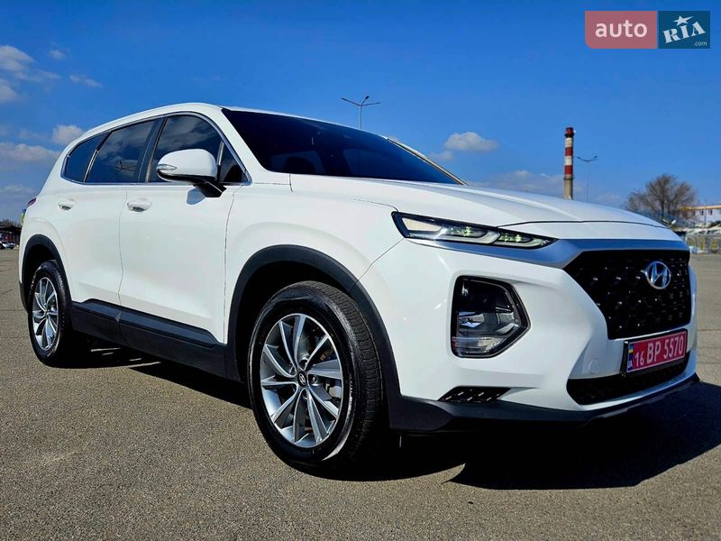 Внедорожник / Кроссовер Hyundai Santa FE 2018 в Днепре