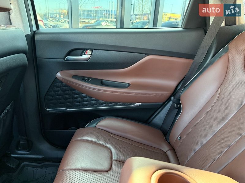 Внедорожник / Кроссовер Hyundai Santa FE 2021 в Киеве