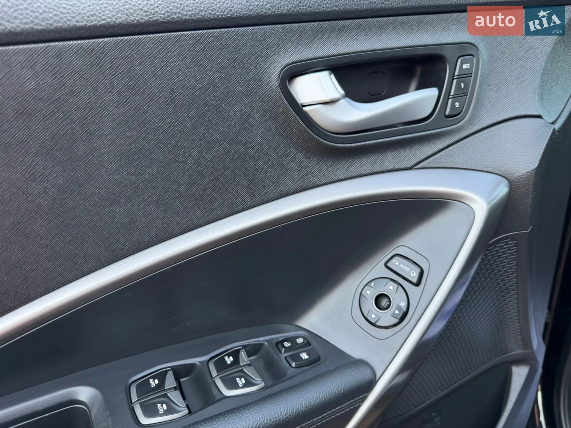 2014 Hyundai Santa Fe - мініатюра 109