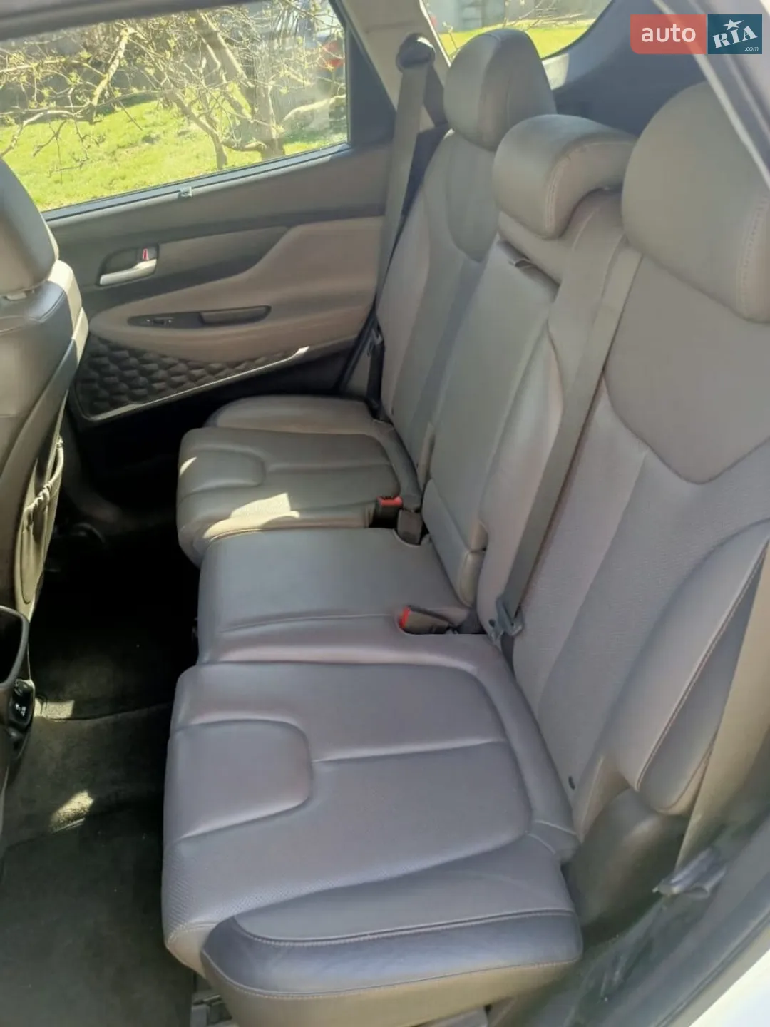 2019 Hyundai Santa Fe - мініатюра 17
