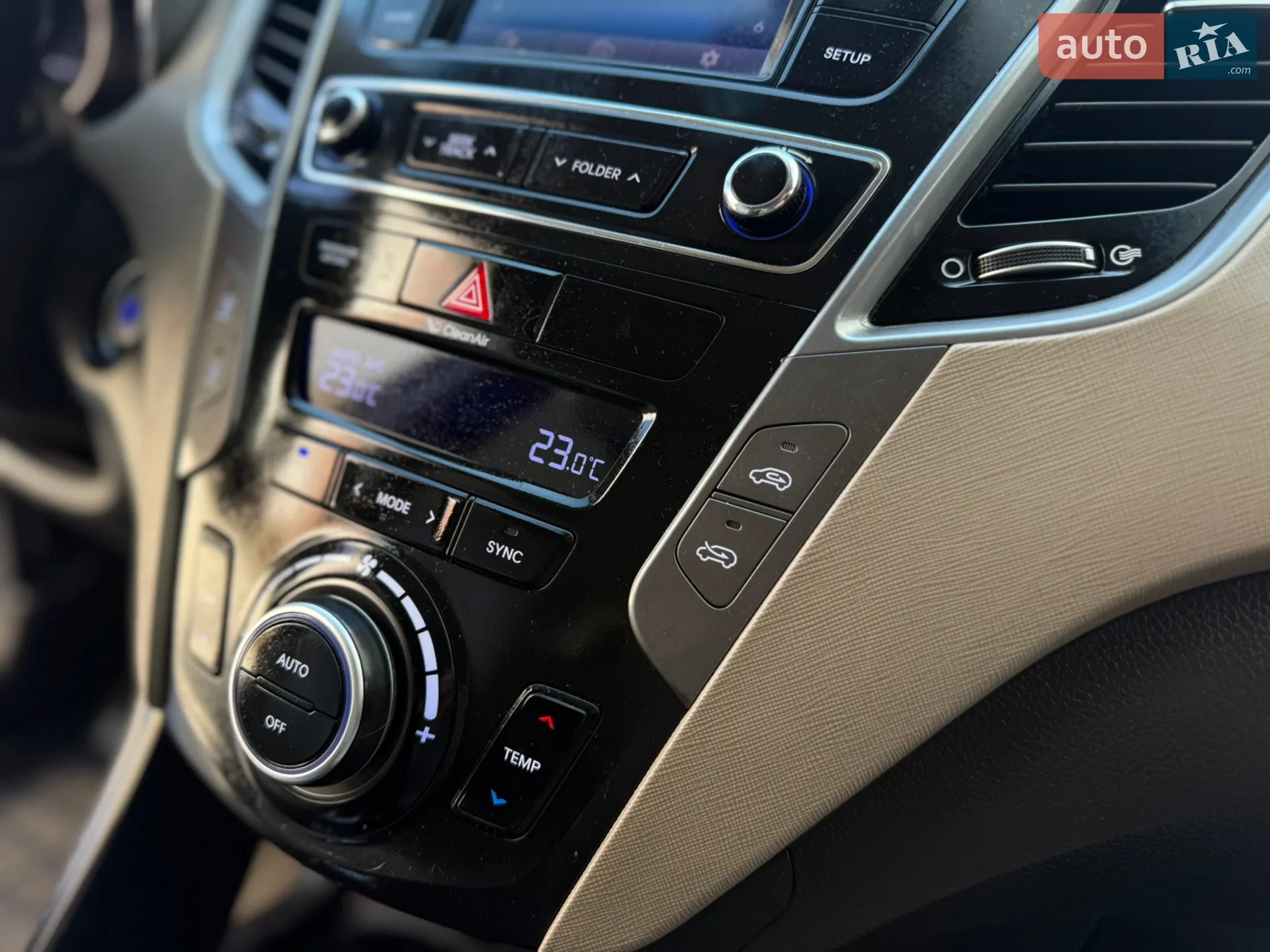 2017 Hyundai Santa Fe - мініатюра 30