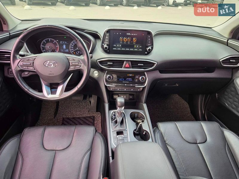 Внедорожник / Кроссовер Hyundai Santa FE 2018 в Днепре