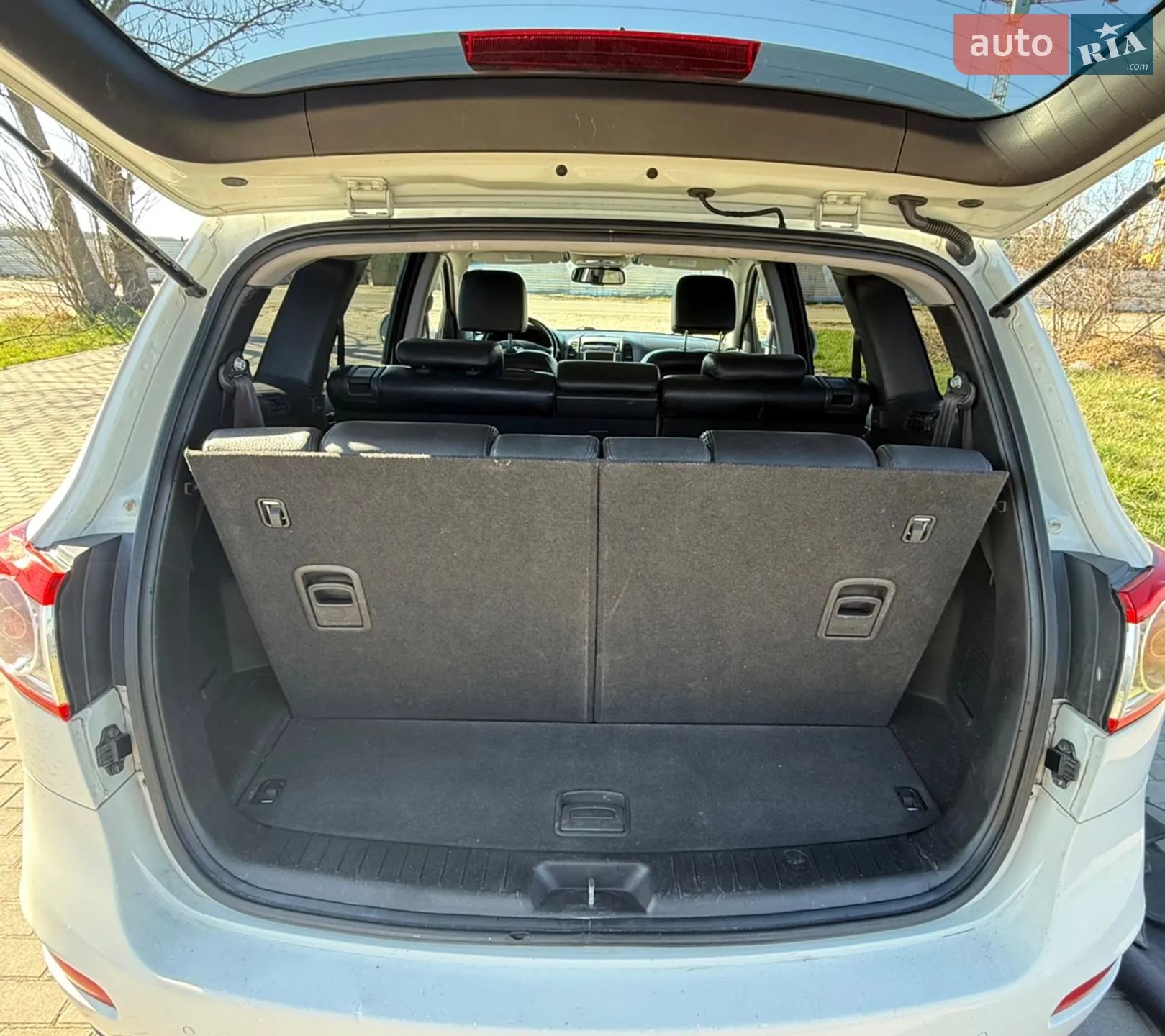2011 Hyundai Santa Fe - мініатюра 16