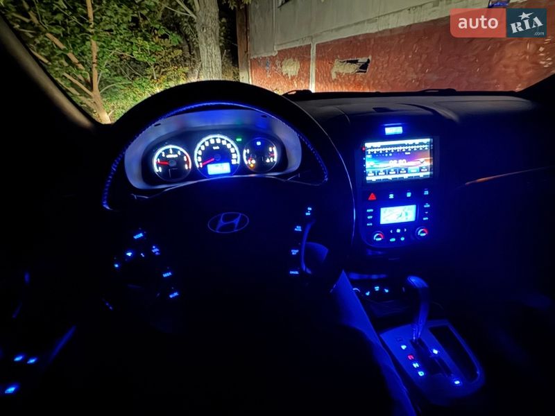 Внедорожник / Кроссовер Hyundai Santa FE 2008 в Николаеве