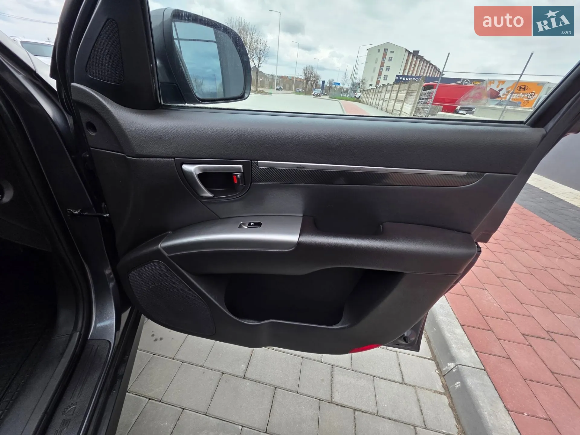 2011 Hyundai Santa Fe - мініатюра 45