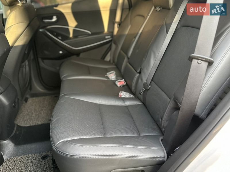 Позашляховик / Кросовер Hyundai Santa FE 2017 в Одесі