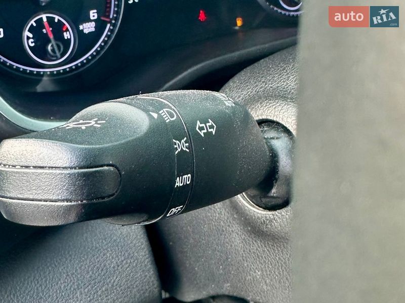 Внедорожник / Кроссовер Hyundai Santa FE 2020 в Киеве