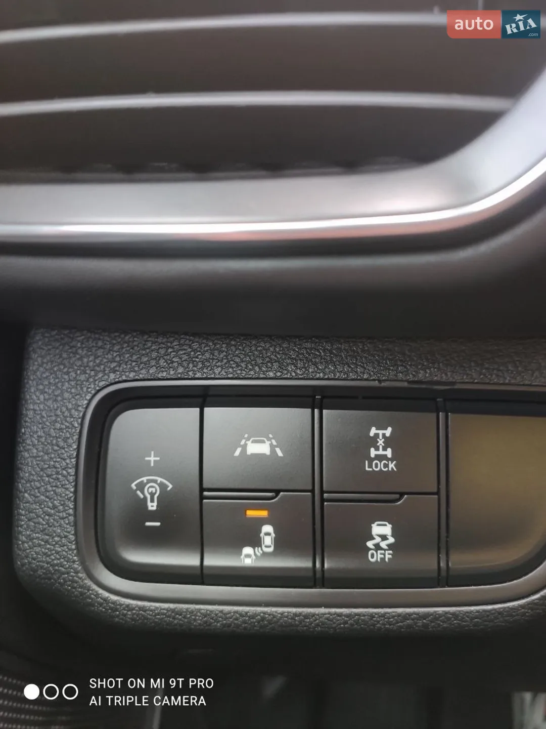 2019 Hyundai Santa Fe - мініатюра 21