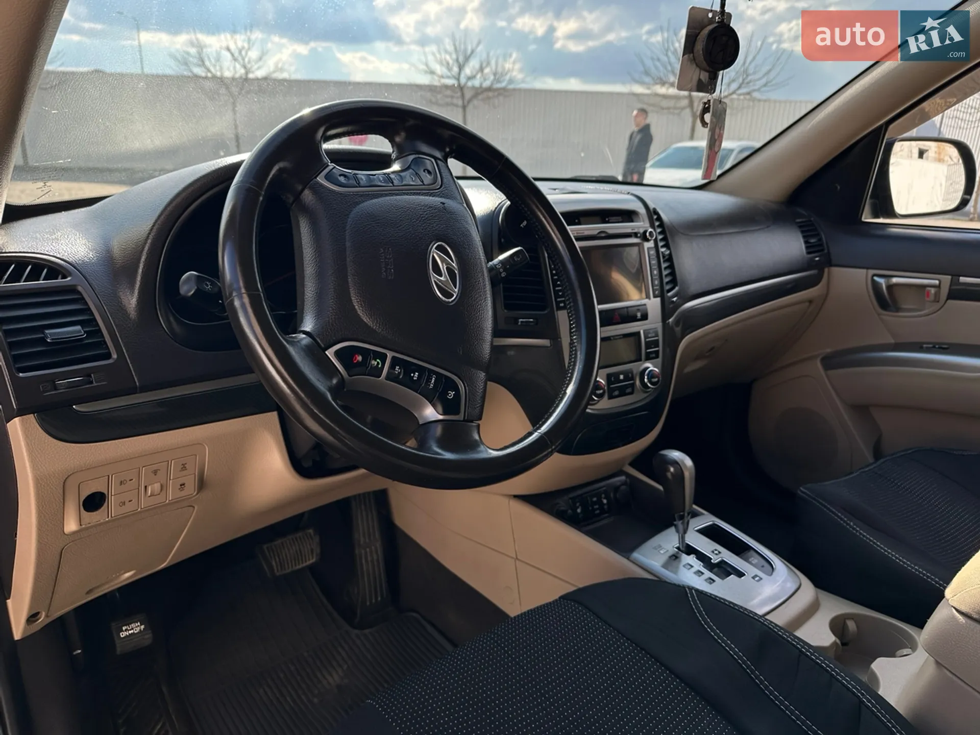 2011 Hyundai Santa Fe - мініатюра 20