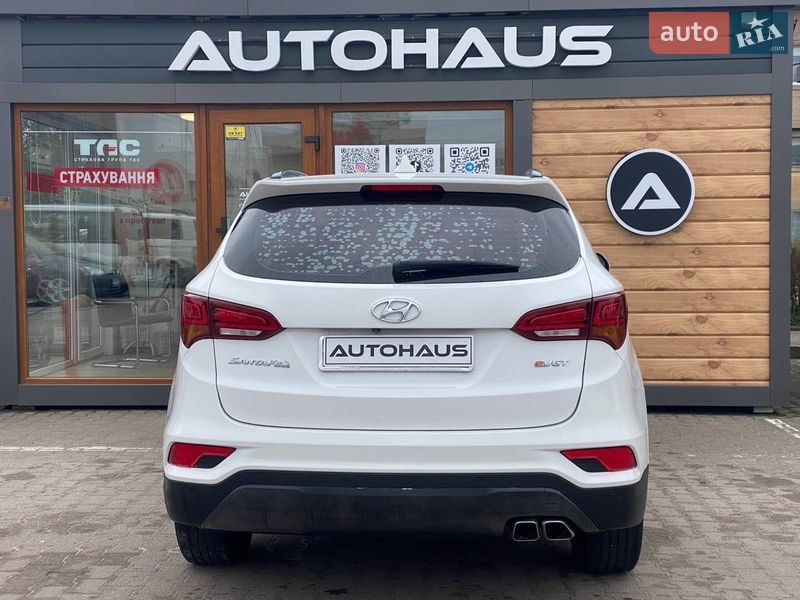 Внедорожник / Кроссовер Hyundai Santa FE 2016 в Житомире