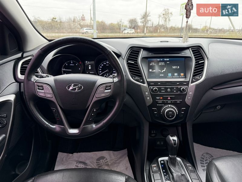 Внедорожник / Кроссовер Hyundai Santa FE 2016 в Житомире