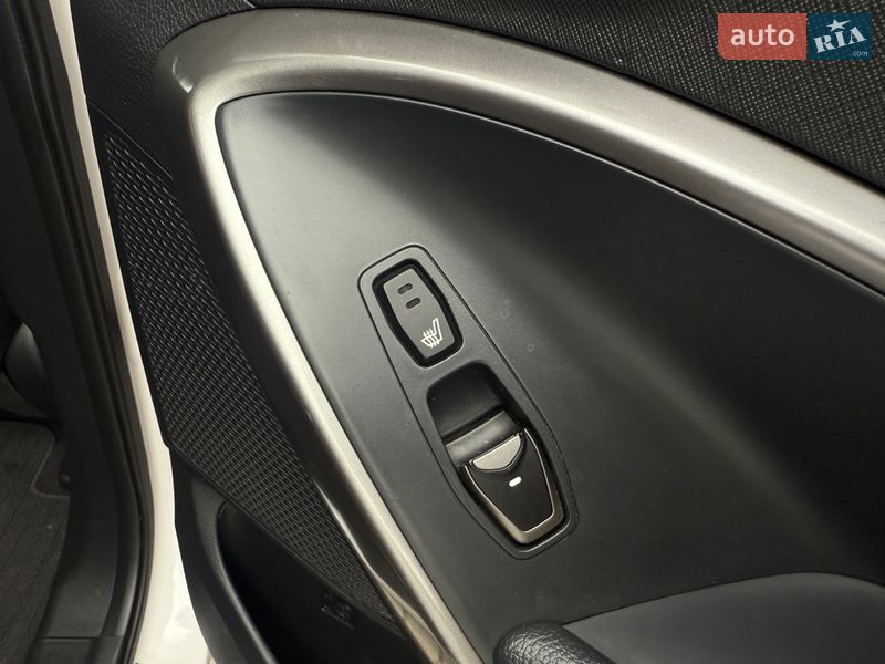 Внедорожник / Кроссовер Hyundai Santa FE 2016 в Житомире