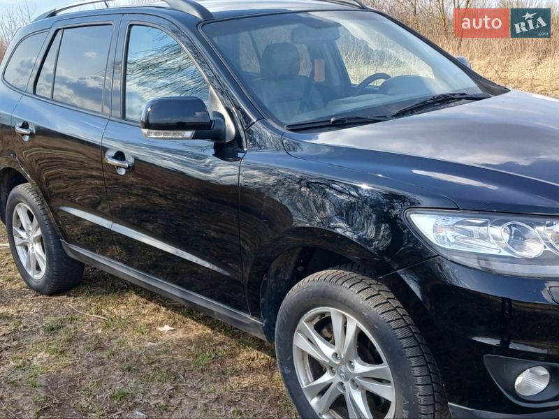 Внедорожник / Кроссовер Hyundai Santa FE 2011 в Дубно фото 2 Внедорожник / Кроссовер Hyundai Santa FE 2011 в Дубно