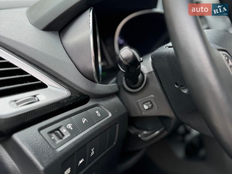 Позашляховик / Кросовер Hyundai Santa FE 2014 в Рівному