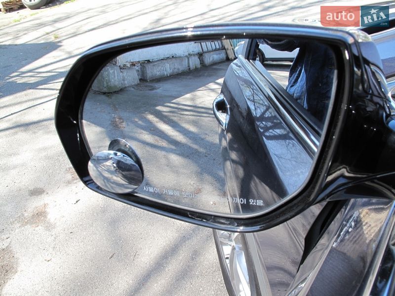 Внедорожник / Кроссовер Hyundai Santa FE 2016 в Киеве