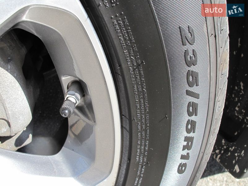 Внедорожник / Кроссовер Hyundai Santa FE 2016 в Киеве