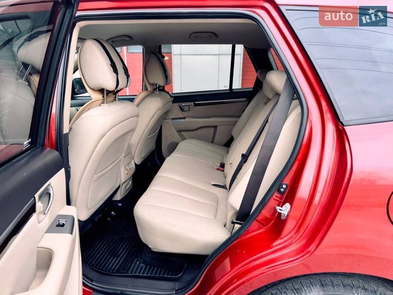 Позашляховик / Кросовер Hyundai Santa FE 2010 в Запоріжжі