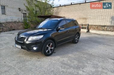 Позашляховик / Кросовер Hyundai Santa FE 2010 в Вараші