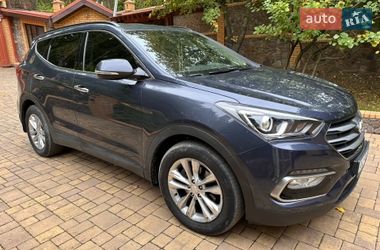 Внедорожник / Кроссовер Hyundai Santa FE 2017 в Киеве