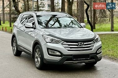 Внедорожник / Кроссовер Hyundai Santa FE 2014 в Киеве