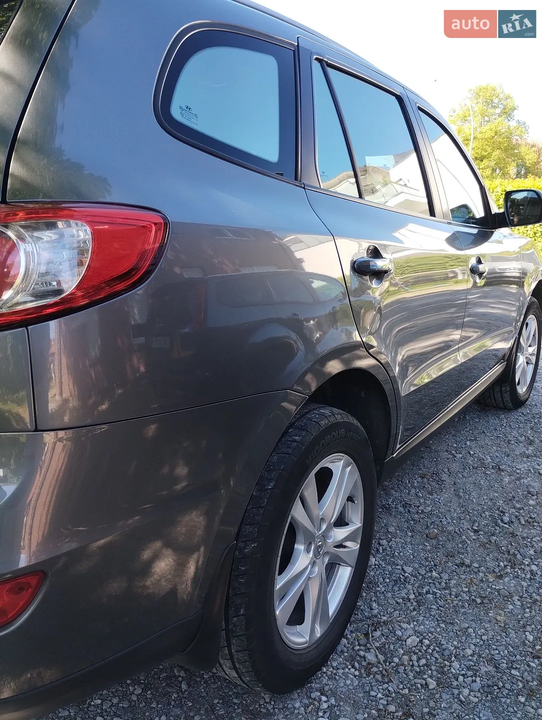 2011 Hyundai Santa Fe - мініатюра 9
