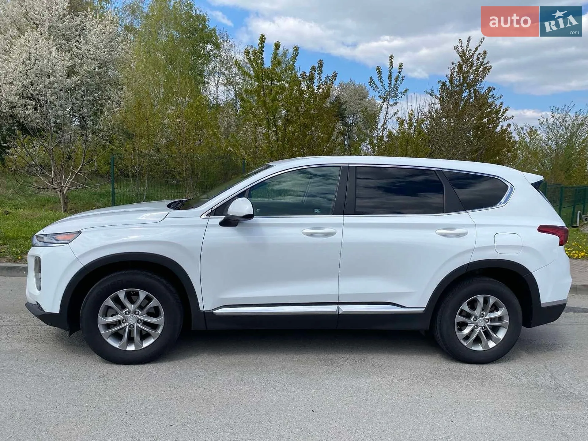 2019 Hyundai Santa Fe - мініатюра 16