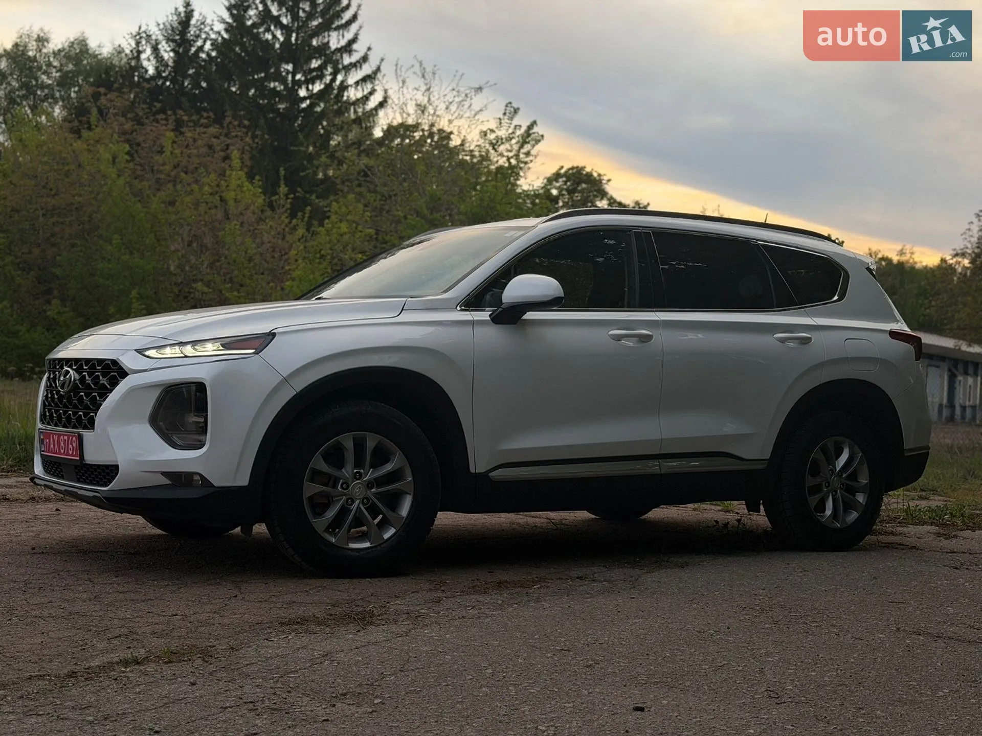 2019 Hyundai Santa Fe - мініатюра 27