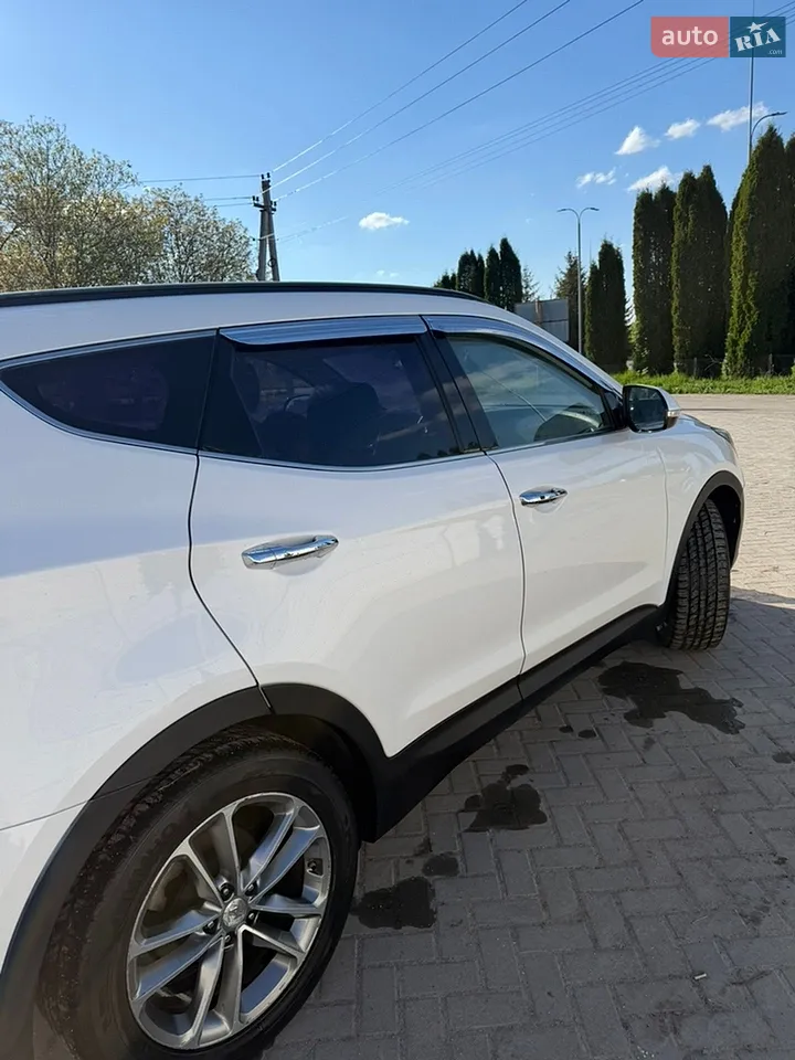 2016 Hyundai Santa Fe - мініатюра 19