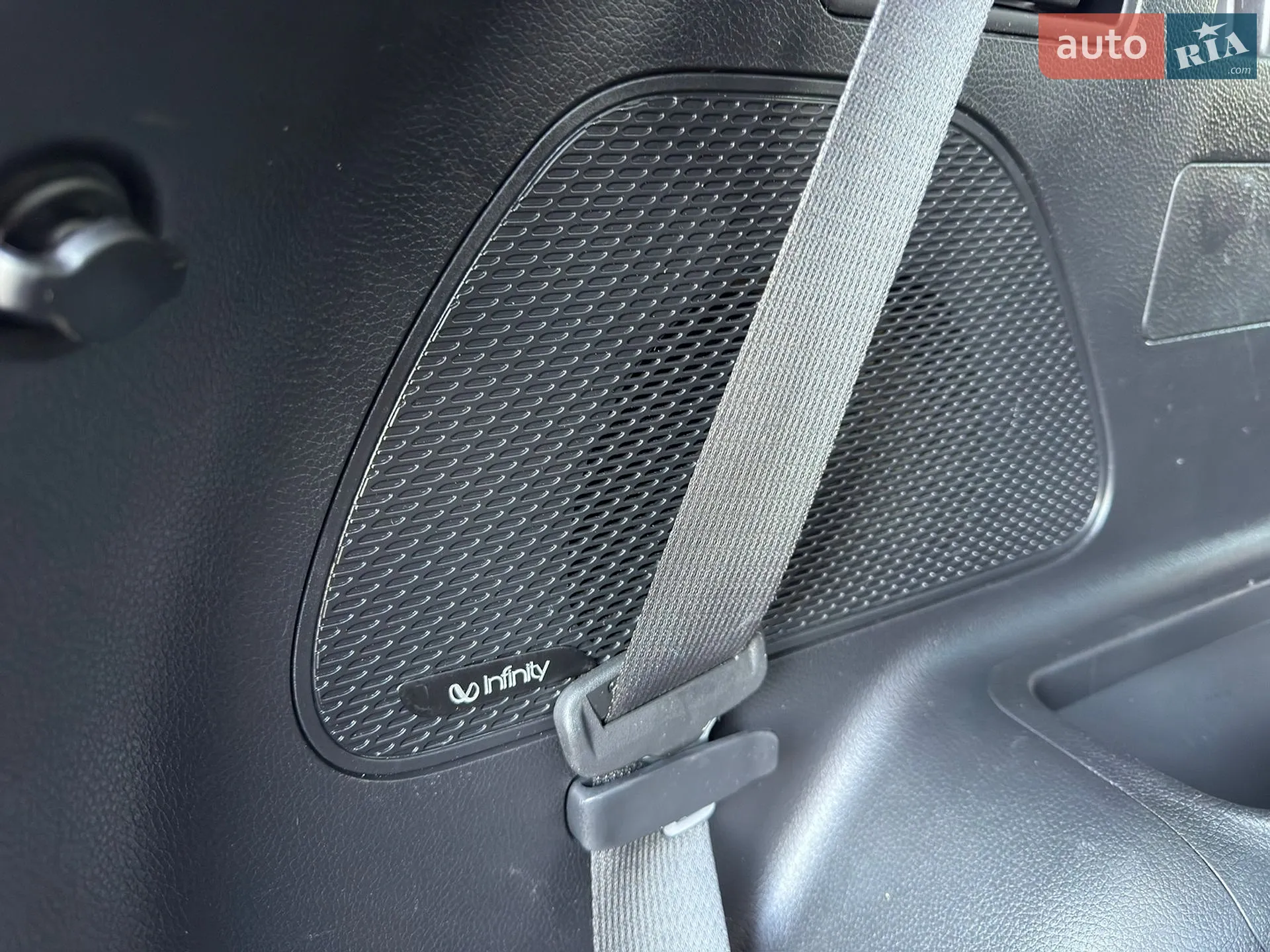 2015 Hyundai Santa Fe - мініатюра 41