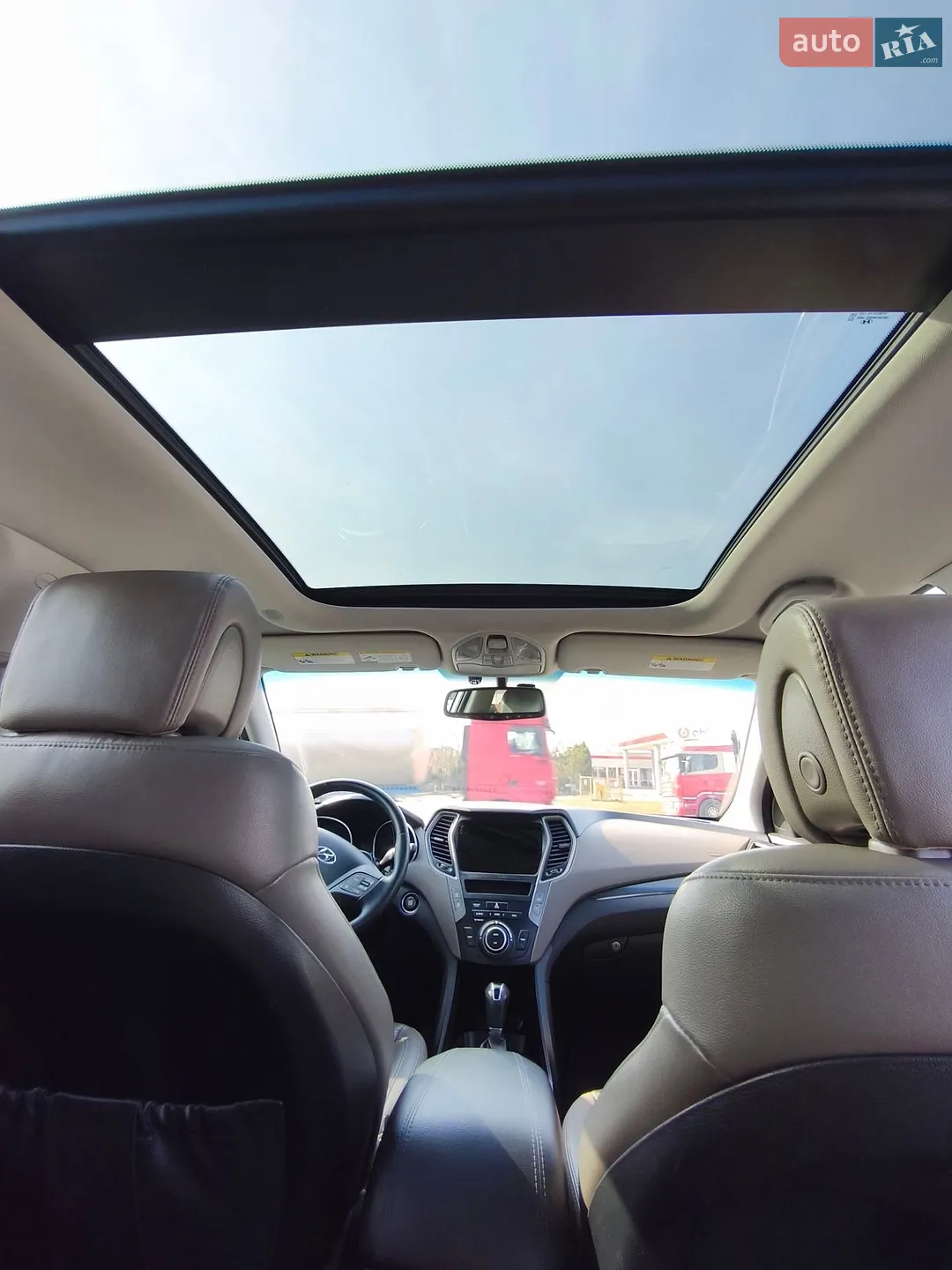 2015 Hyundai Santa Fe - мініатюра 16