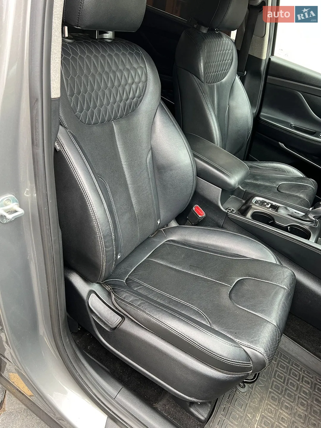 2019 Hyundai Santa Fe - мініатюра 43