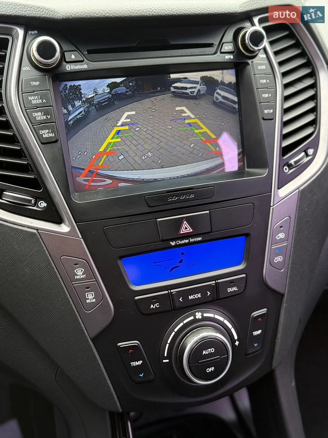 2012 Hyundai Santa Fe - мініатюра 22