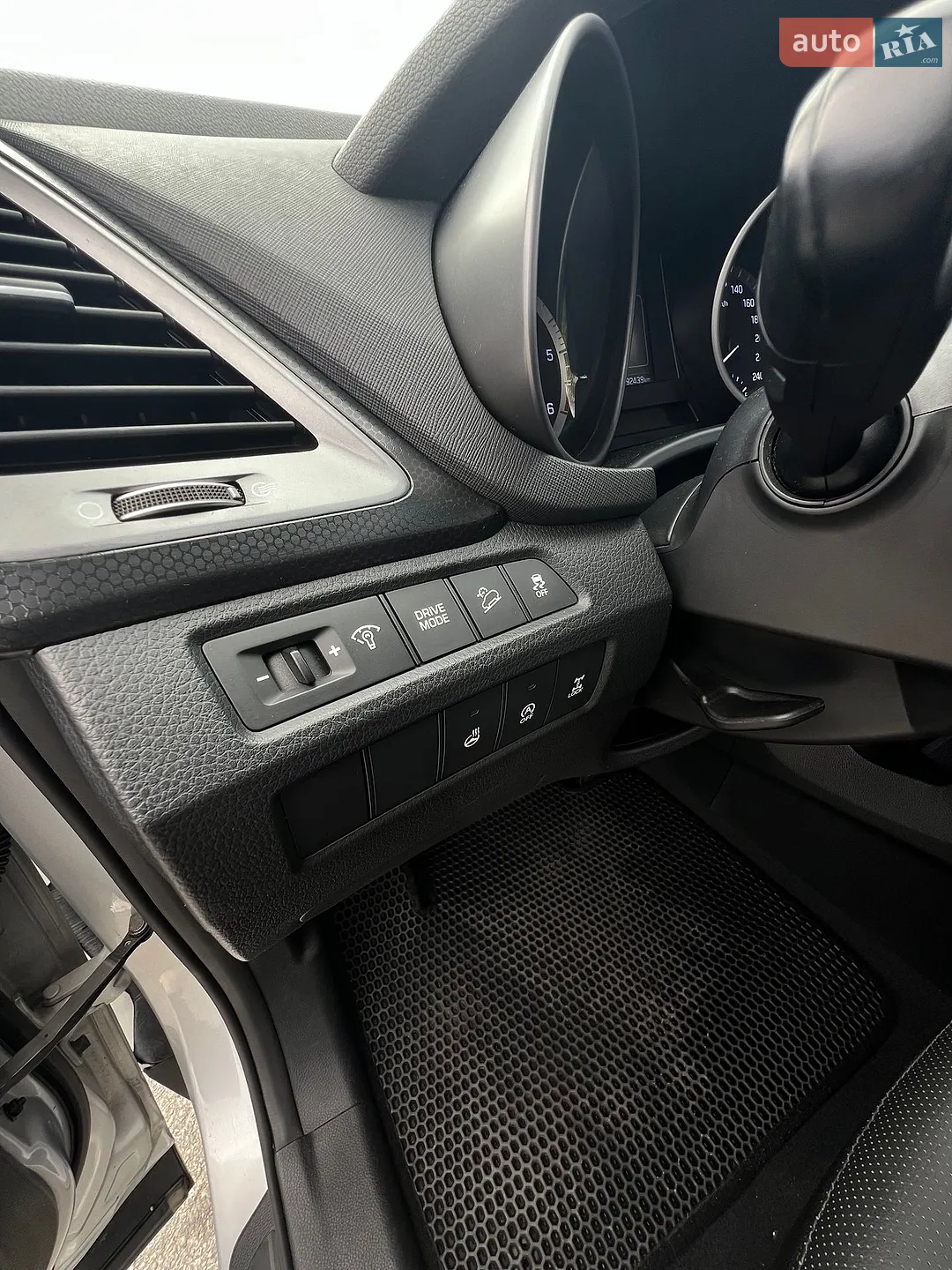 2015 Hyundai Santa Fe - мініатюра 17
