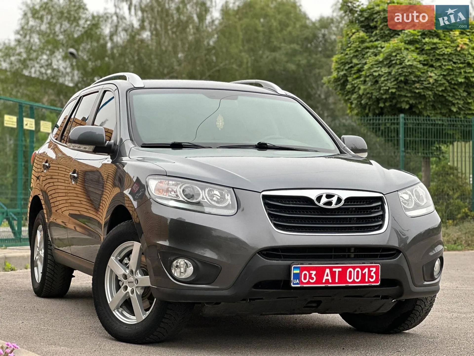 2010 Hyundai Santa Fe - мініатюра 23