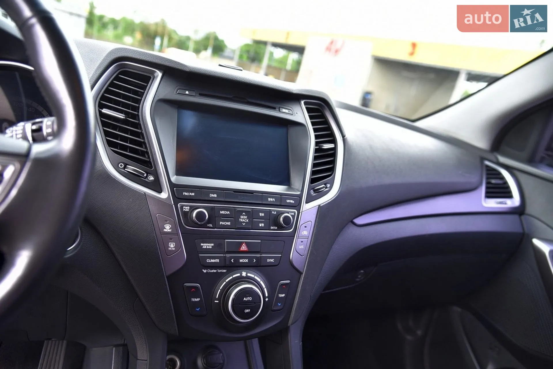 2016 Hyundai Santa Fe - мініатюра 26