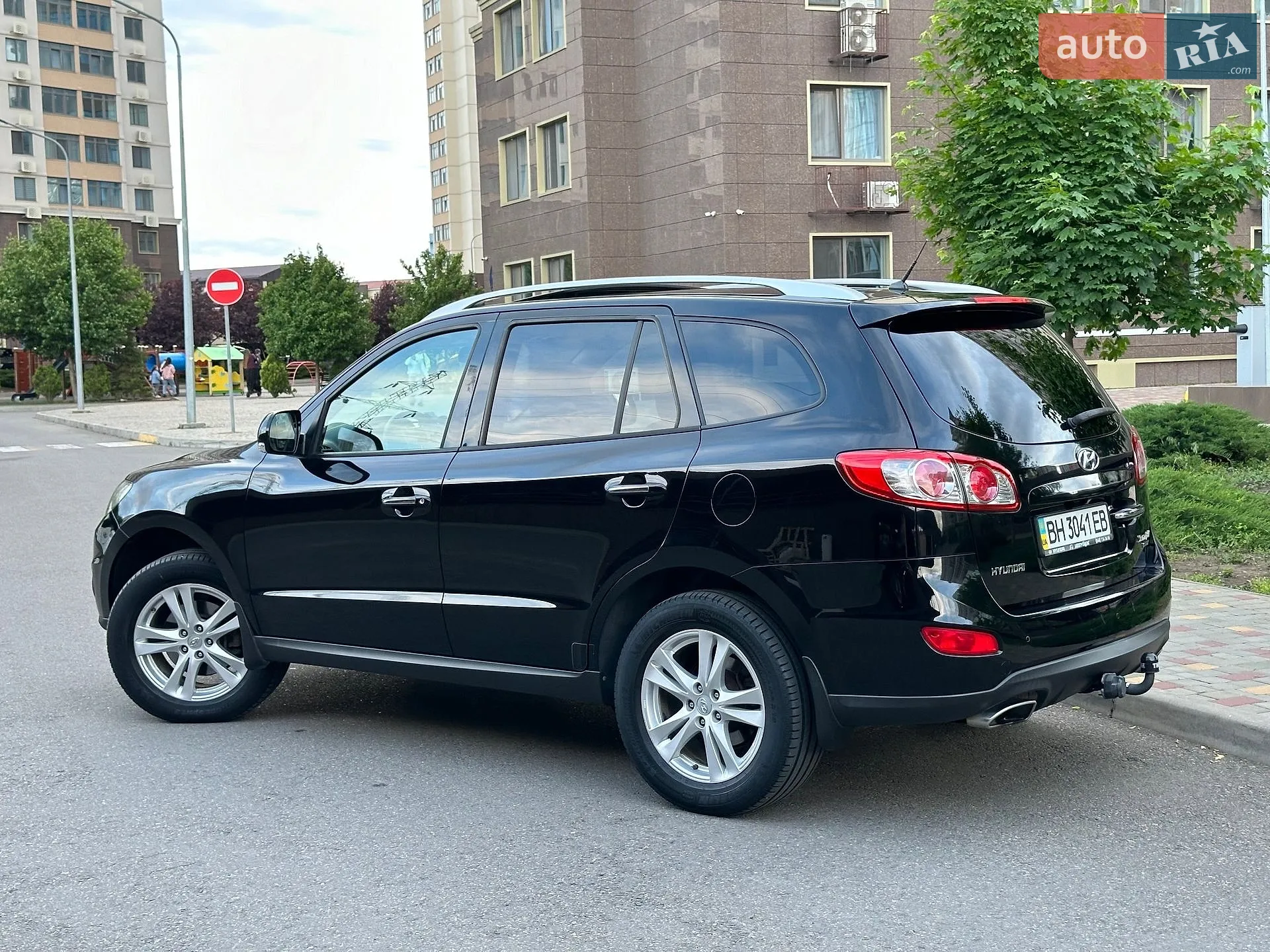 2011 Hyundai Santa Fe - мініатюра 12