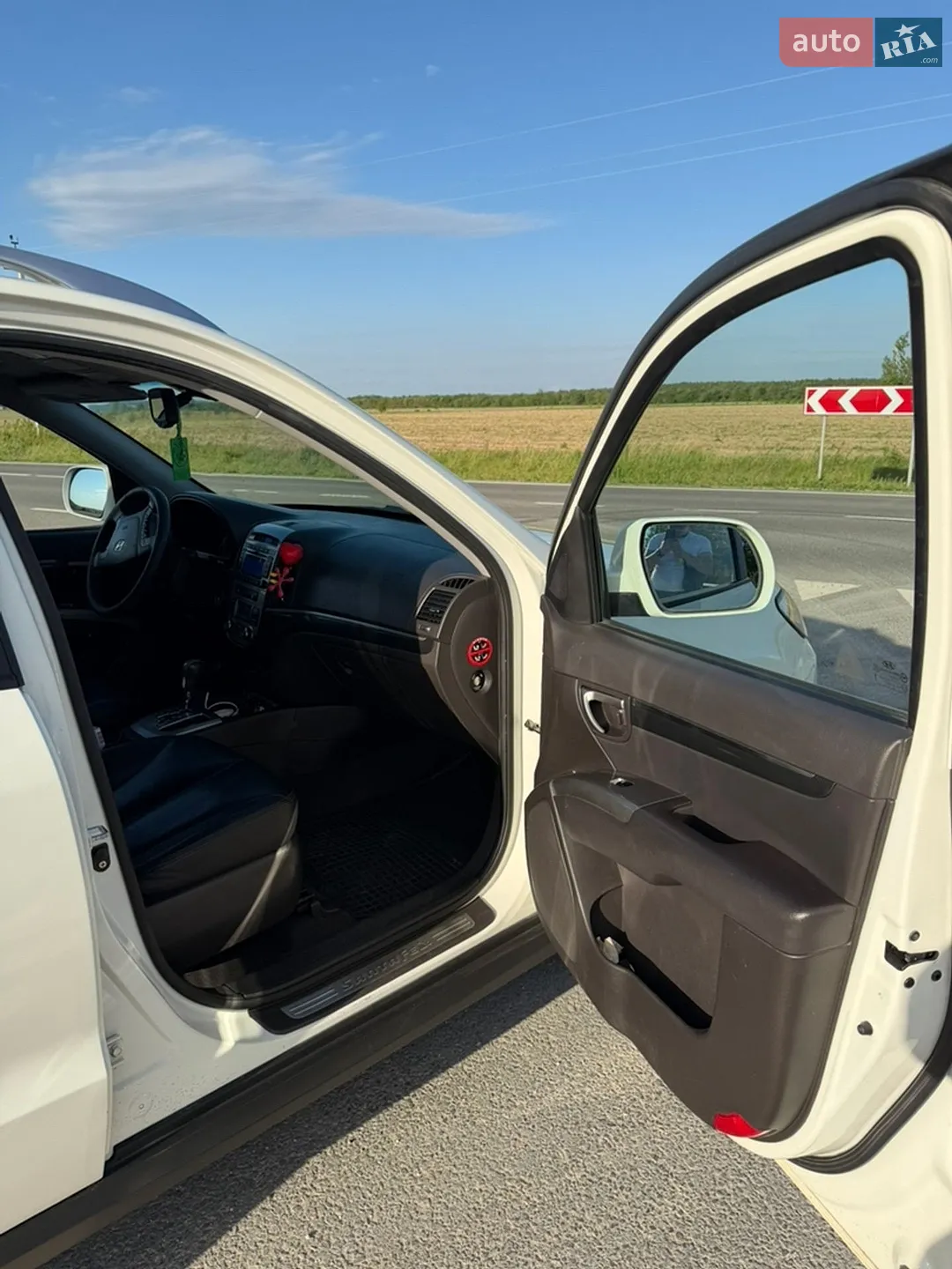 2010 Hyundai Santa Fe - мініатюра 10