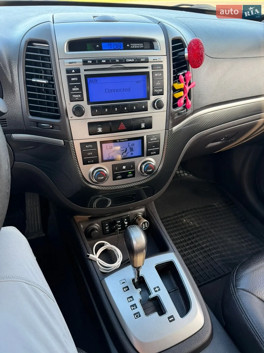 2010 Hyundai Santa Fe - мініатюра 20
