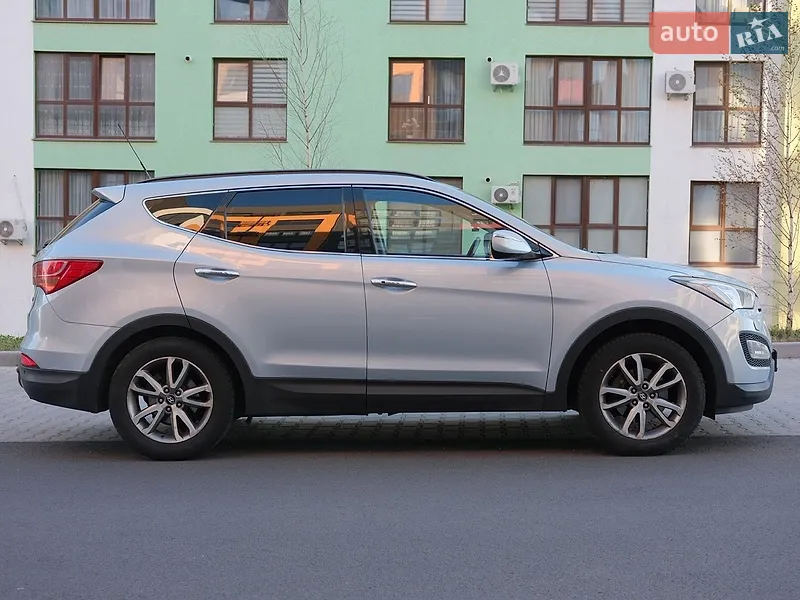 Hyundai Santa FE 2011 VIN KMHSH81XDBU703627 фото оголошення 14 з 51