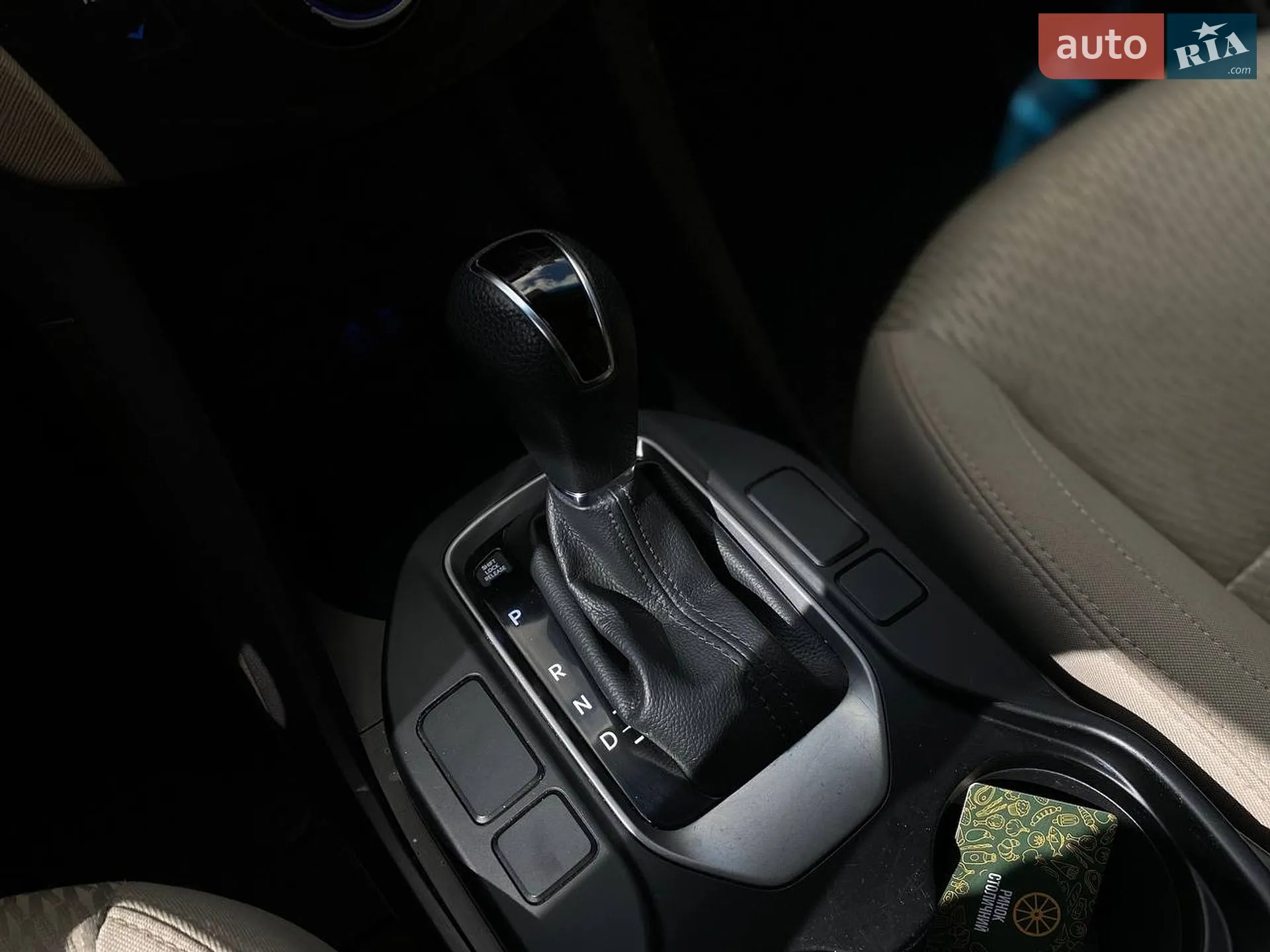2016 Hyundai Santa Fe - мініатюра 38