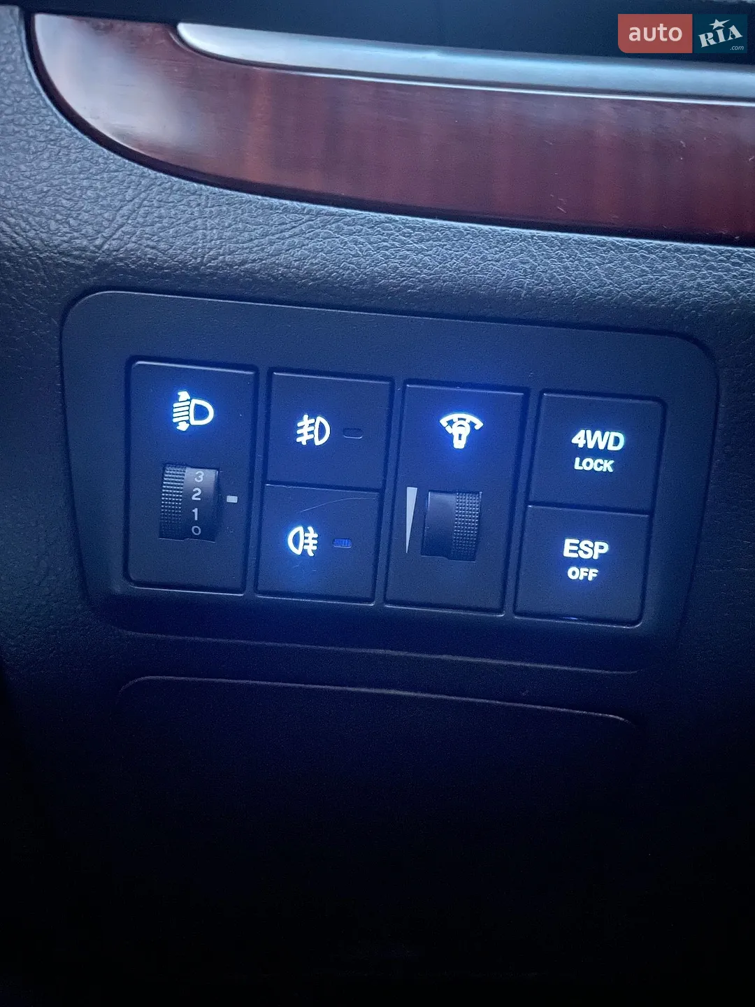 Hyundai Santa FE 2009 VIN KMHSH81WP9U445683 фото оголошення 20 з 22
