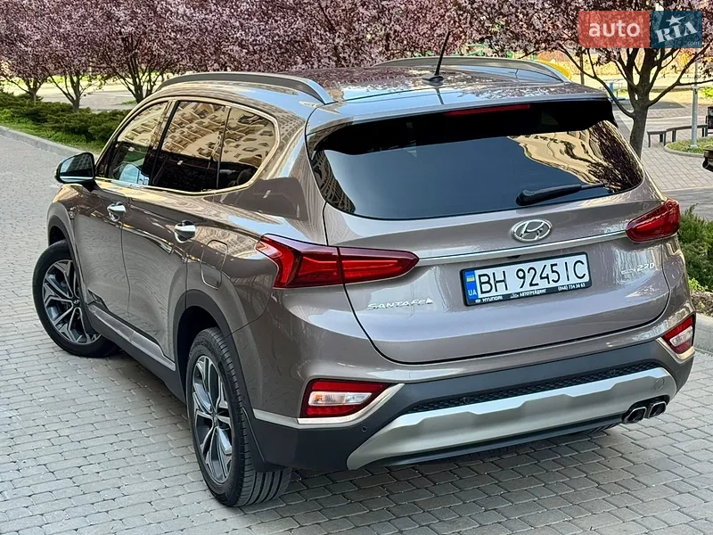 Hyundai Santa FE