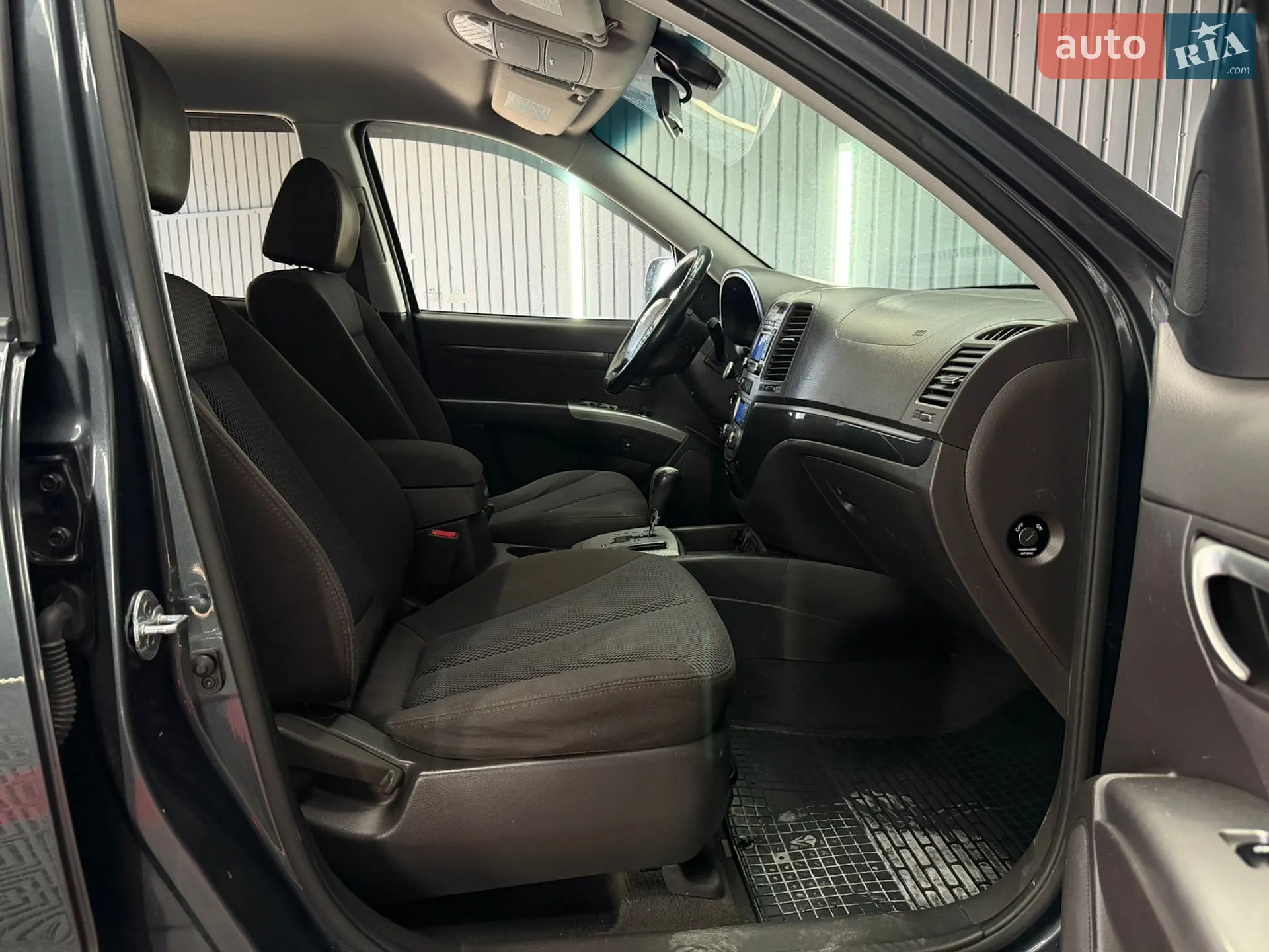 2011 Hyundai Santa Fe - мініатюра 26